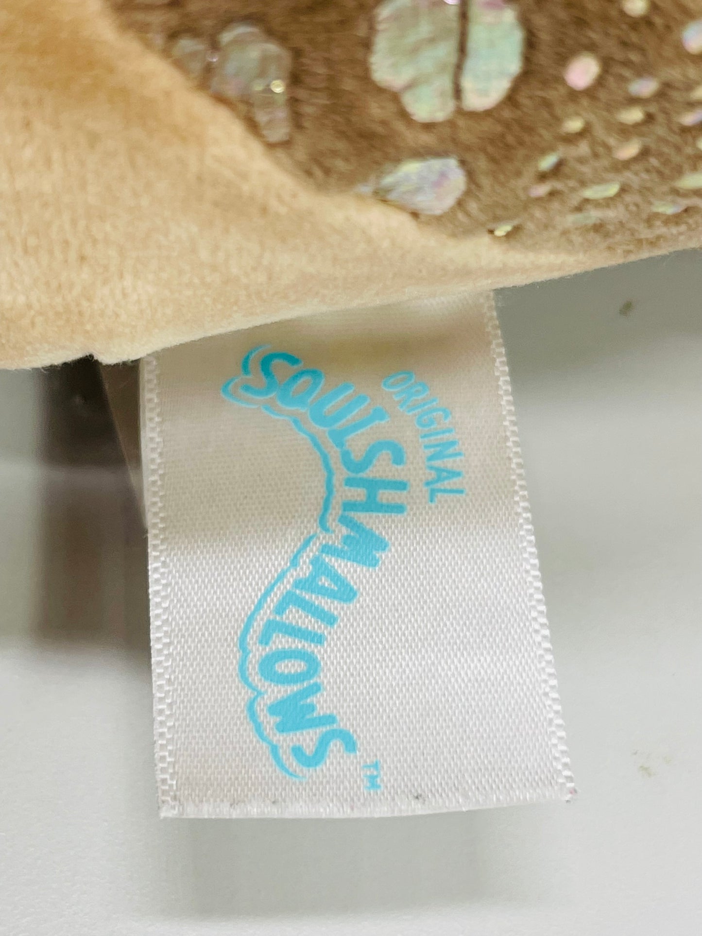 Squishmallows 8" Thompson Amadillo LT WEAR Freshly Laundered