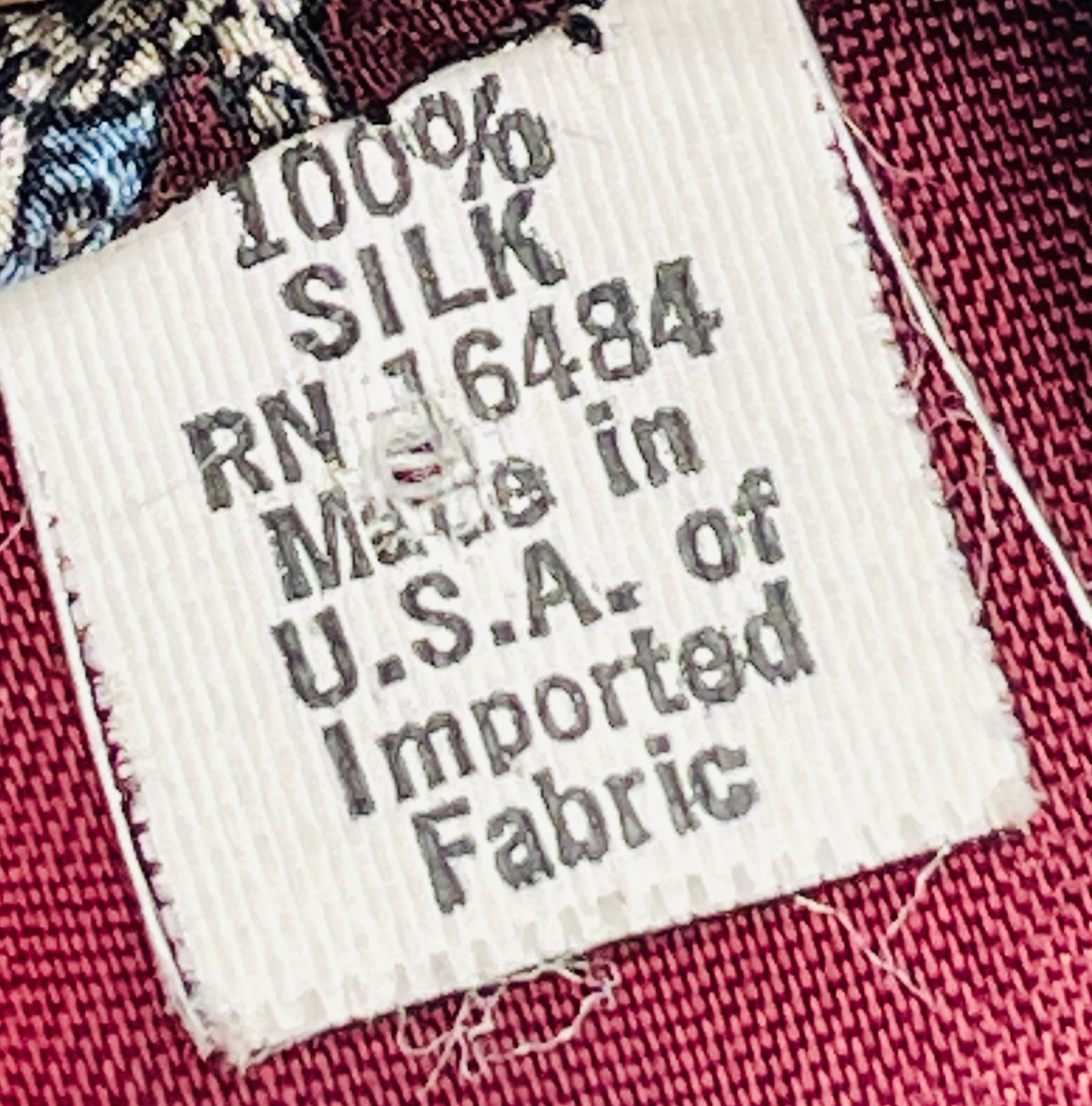 VINTAGE 2nd Battalion Connaught Rangers Neckwear Necktie 100% Silk Burgundy & Blue Floral Design