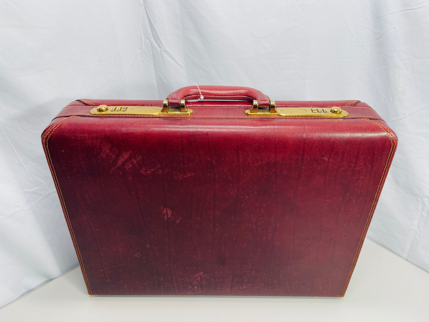 Vintage Hardshell Briefcase Red Leather with thumb Number Locks Left/Right TESTED