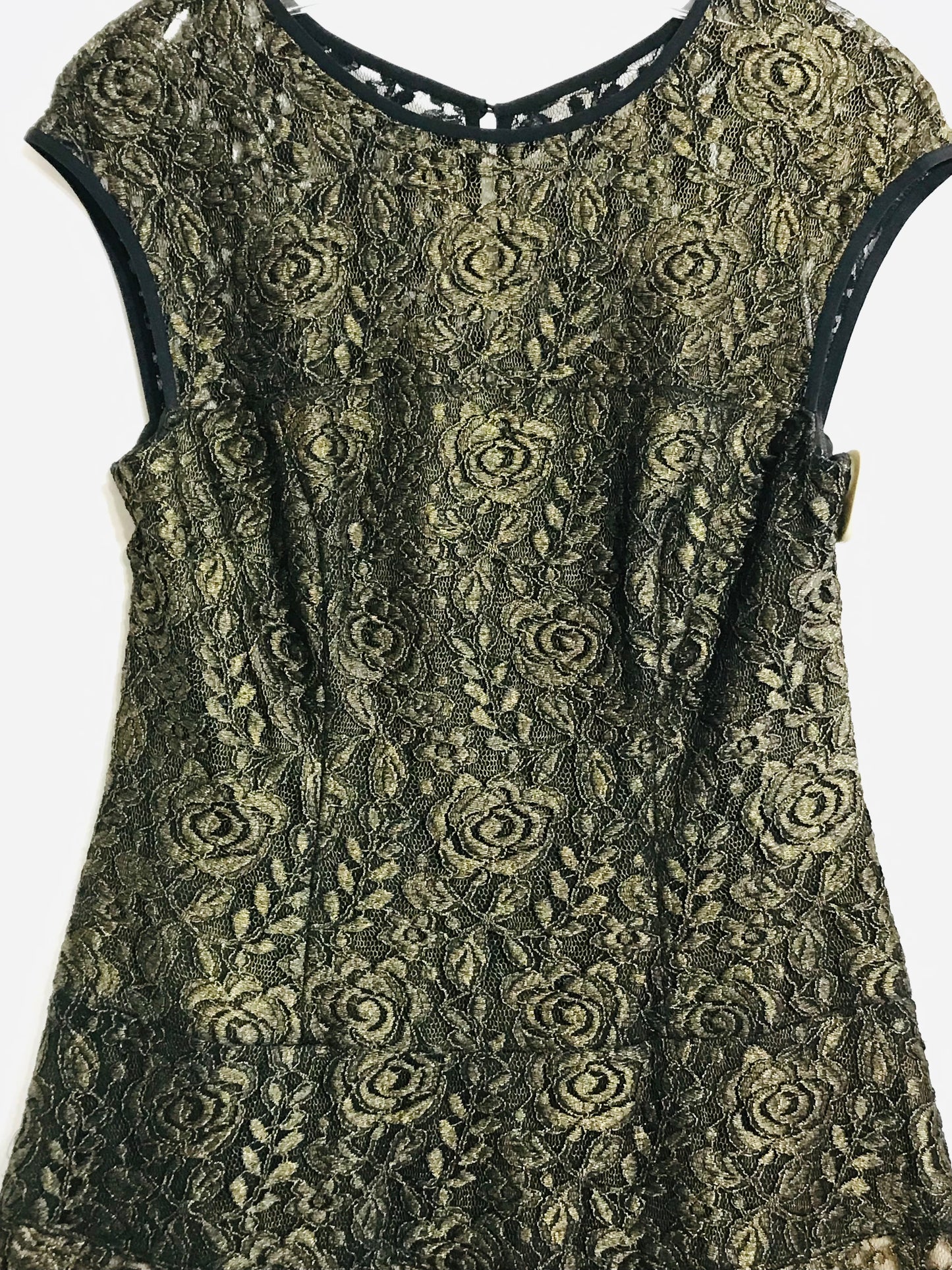 NWT Maggy London Bridesmaid/Prom/Ball Dress Black & Gold Floral Lace Ladies 10