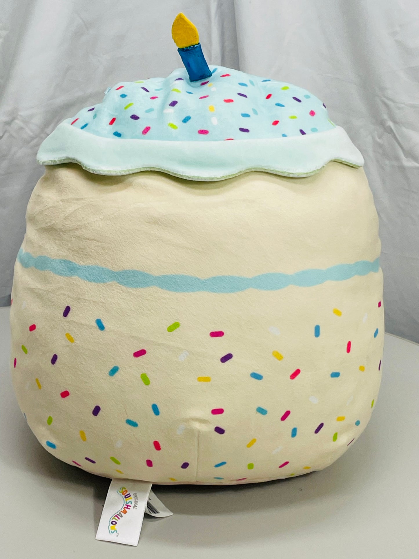 Squishmallows  14" Happy Birthday Cupcake LT WEAR/Stain Freshly Laundered