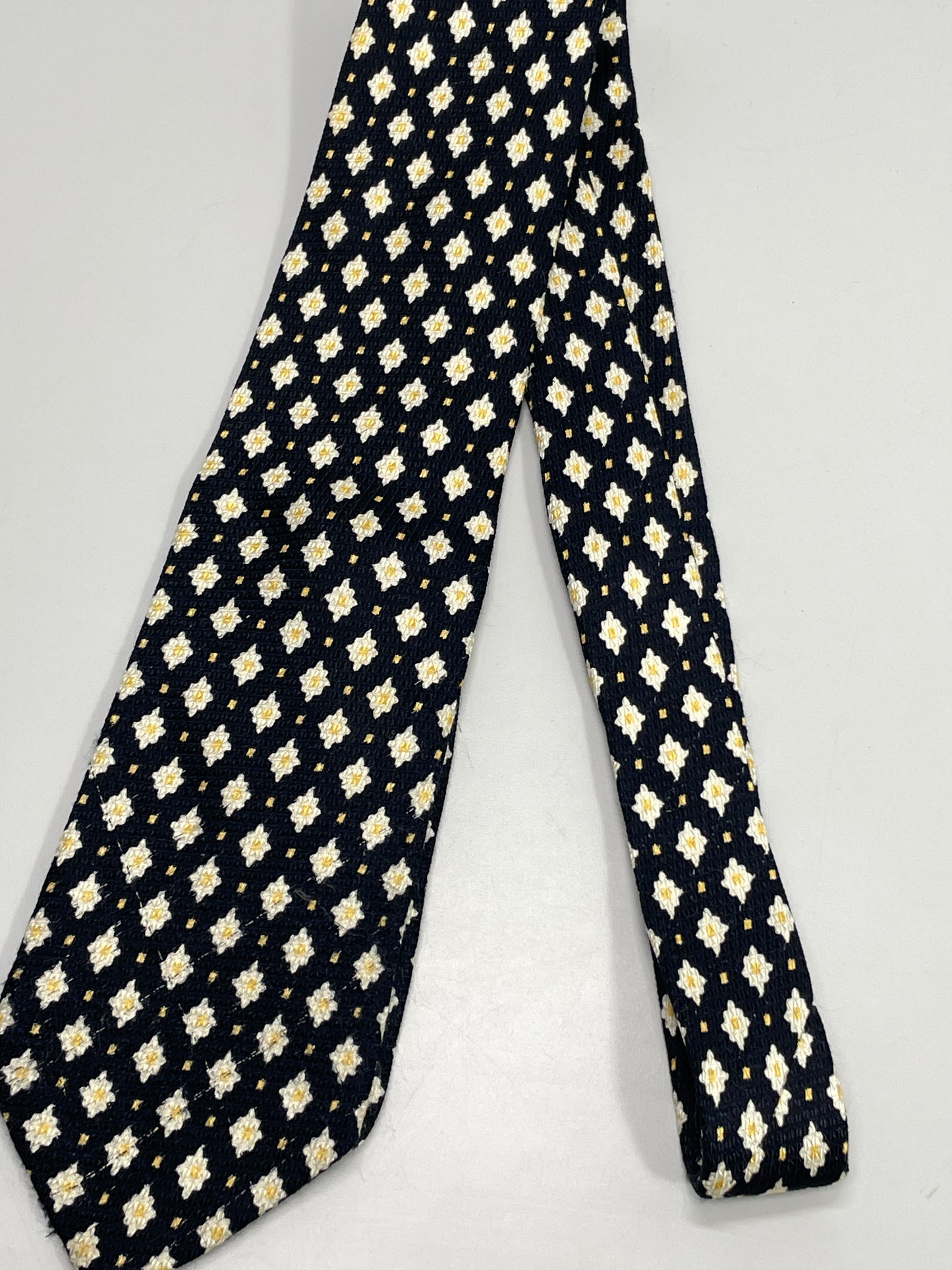 Vintage Mens Neck Tie Brooks Brothers Black with White Flowers 100% Silk