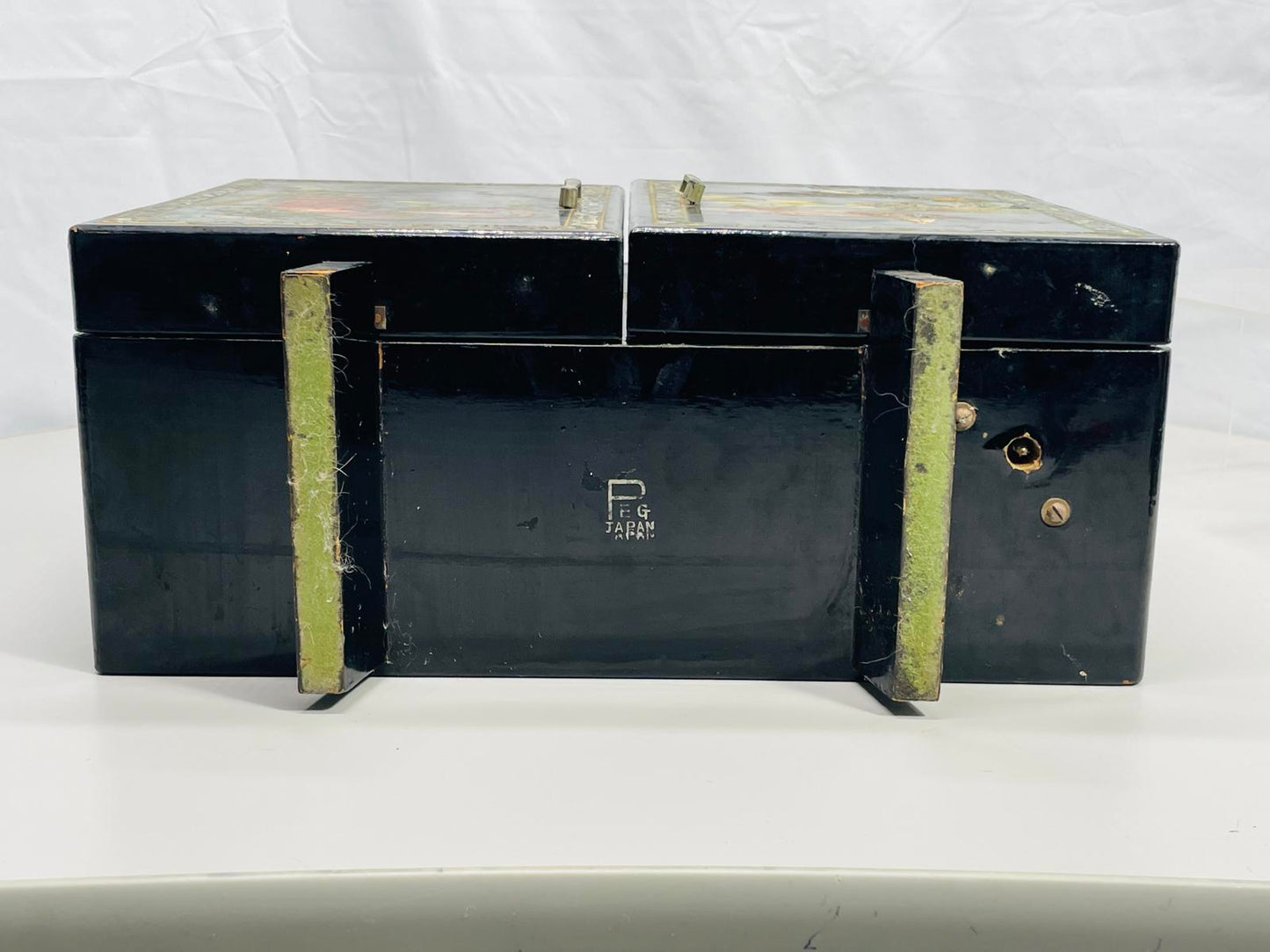 Vintage Japanese Black Laquer Jewelry Box with Windup Dancer (tested) NO KEY