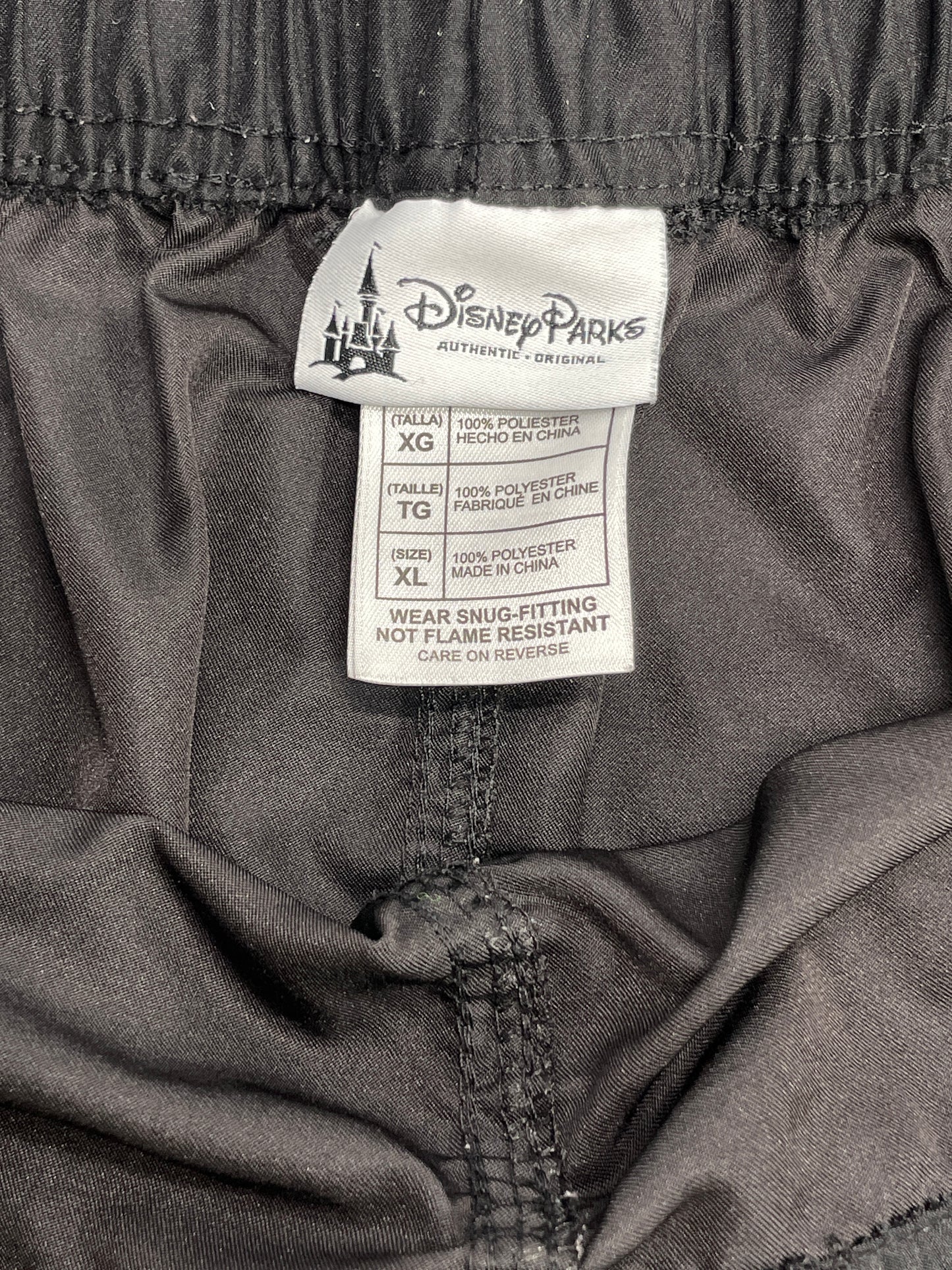 Disney Parks Cargo Shorts Black UNISEX Elastic Waist (34) Adult XL Features Disney Logo DAMAGE