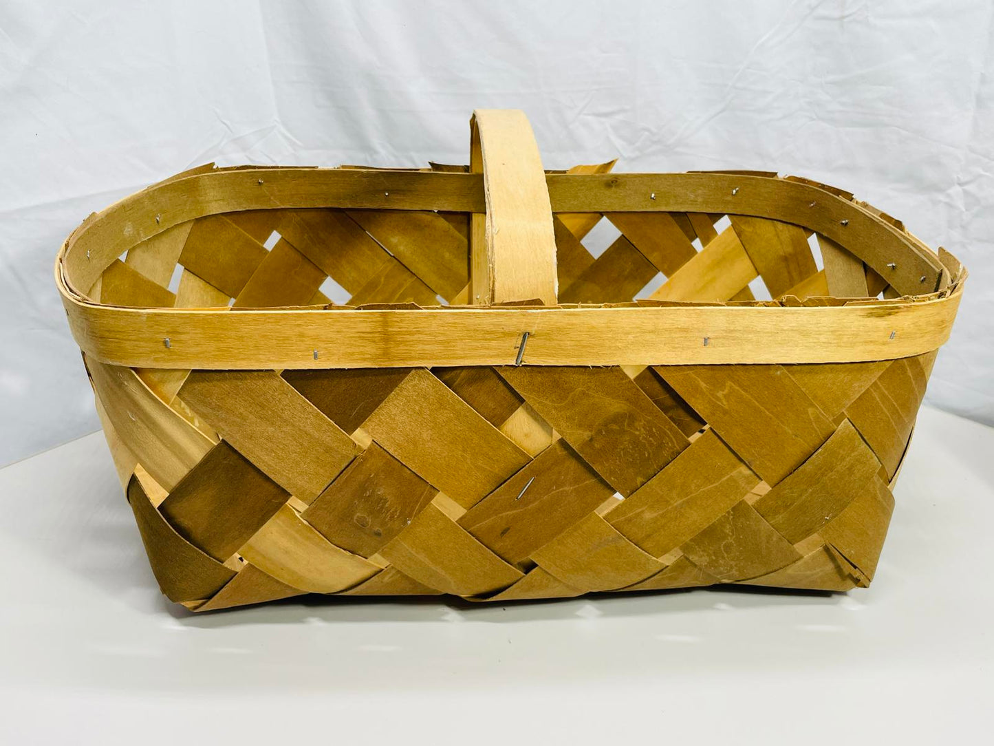 Vintage Slat Basket Lt Wear with Handle 18"