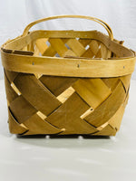 Vintage Slat Basket Lt Wear with Handle 18"