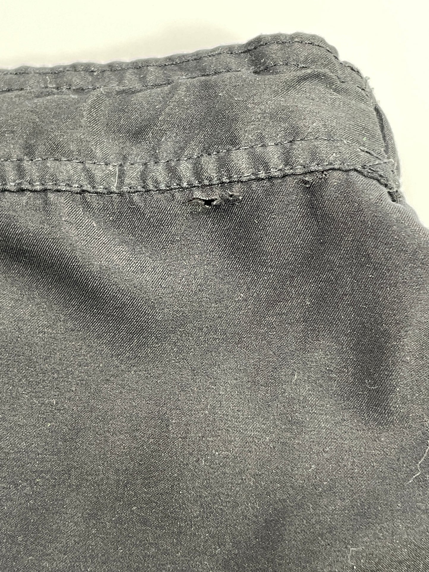 Disney Parks Cargo Shorts Black UNISEX Elastic Waist (34) Adult XL Features Disney Logo DAMAGE