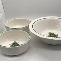 Pfaltzgraff Christmas Heritage Tree 3 PC Serving Bowl Set (Resembles Spode)