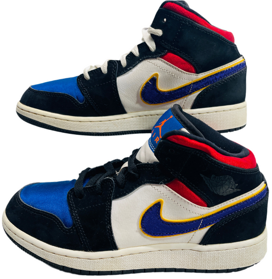 Nike Jordan High Top Sneaker Basketball Shoe Lace Up RETRO Black Blue Red Boys 4Y