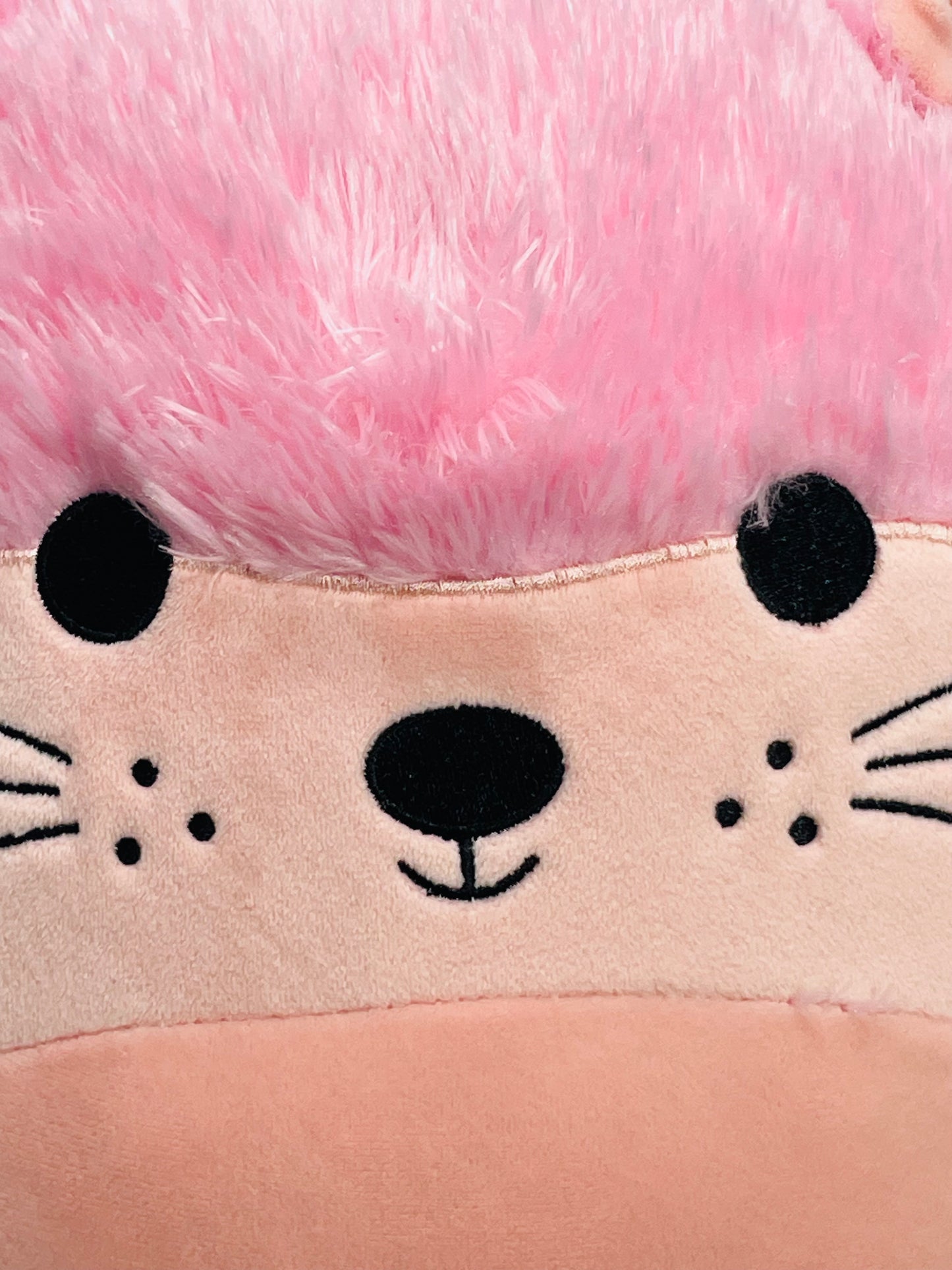 Squishmallows 12" Anu Pink Otter LT WEAR Freshly Laundered