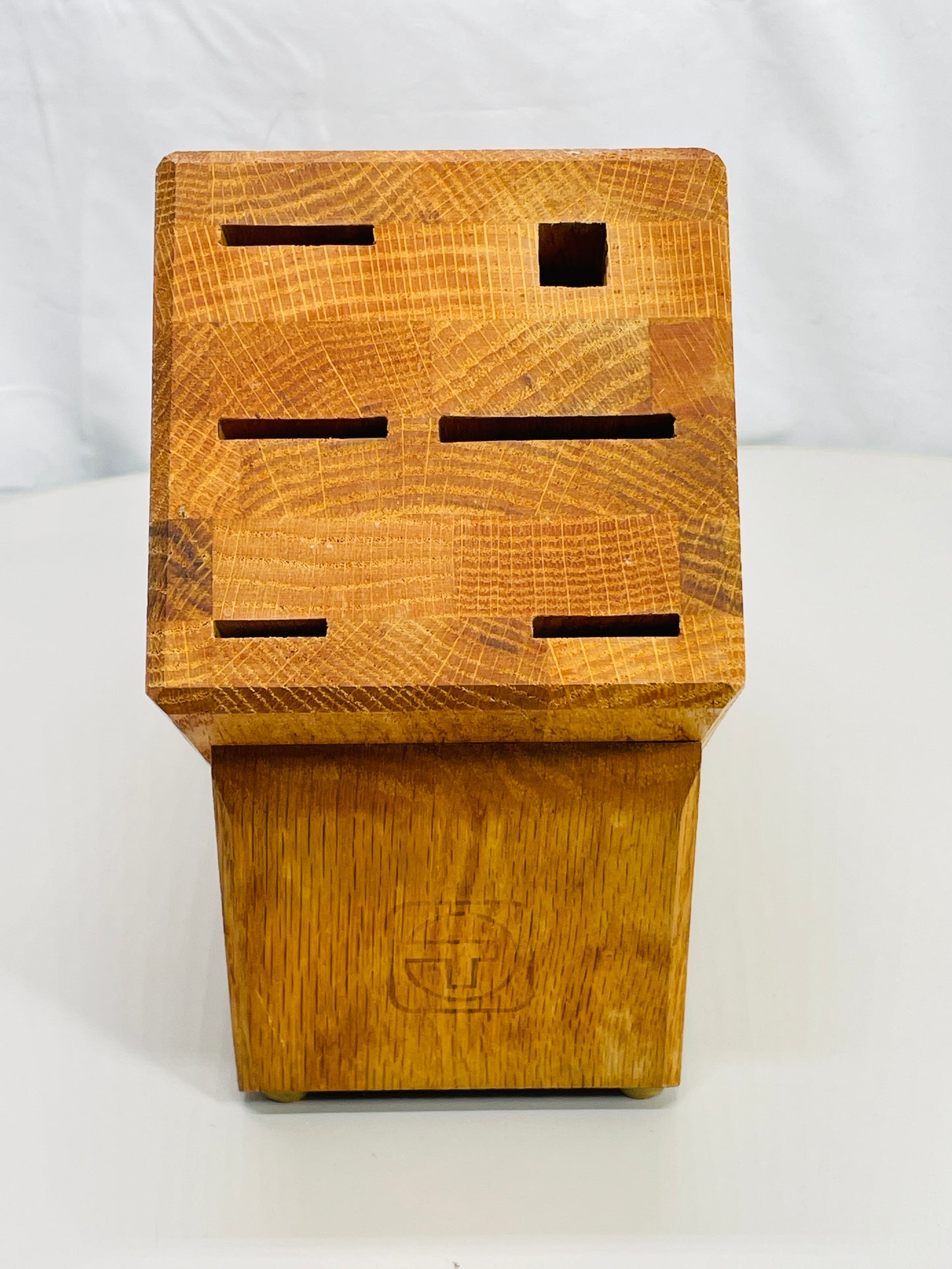 Wooden Knife Block 6 Slots Pecan Stain Lt Wear