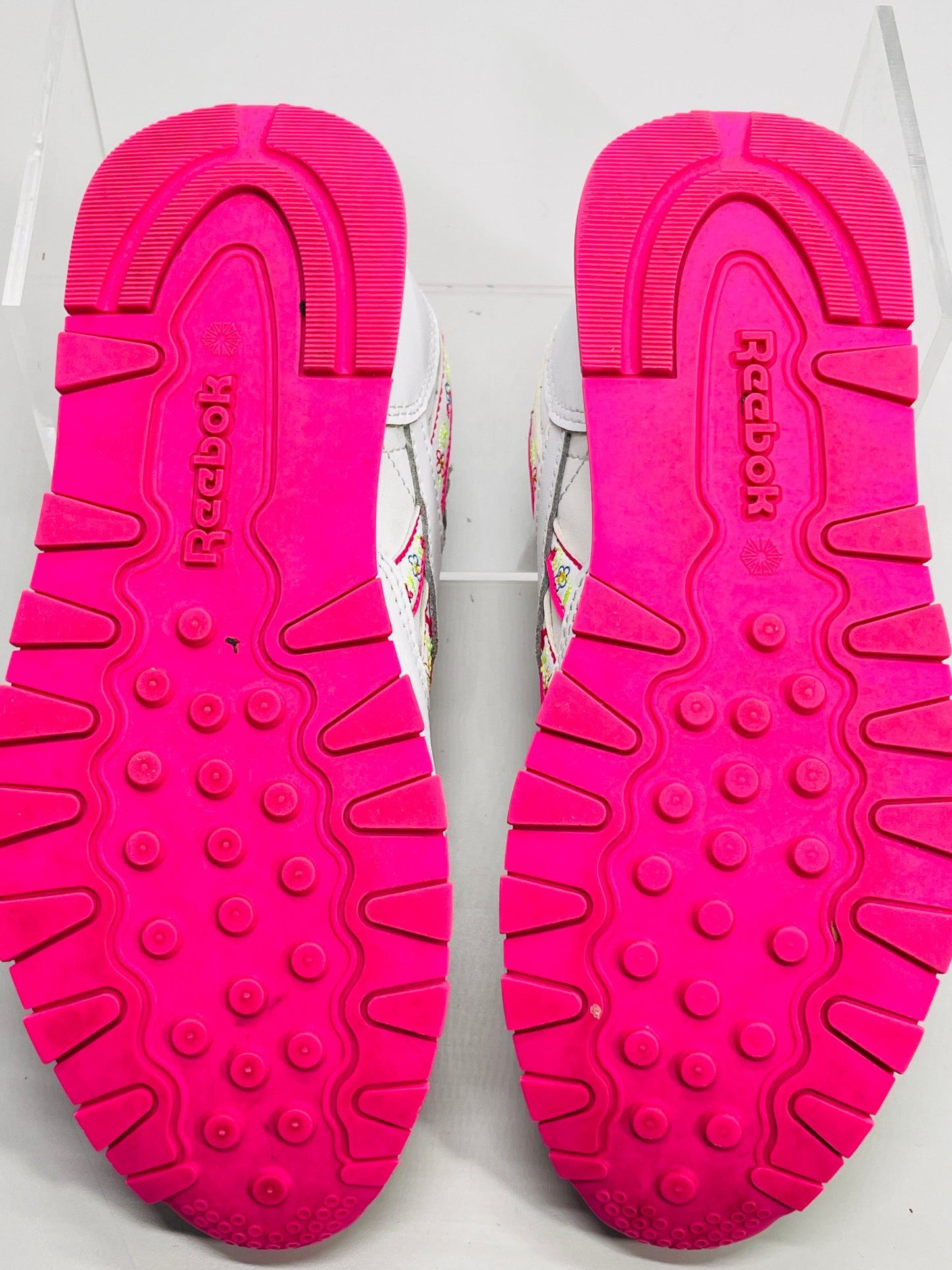 Reebok Classic Running Sneaker White & Pink with Pink Flowers Girls USA 3