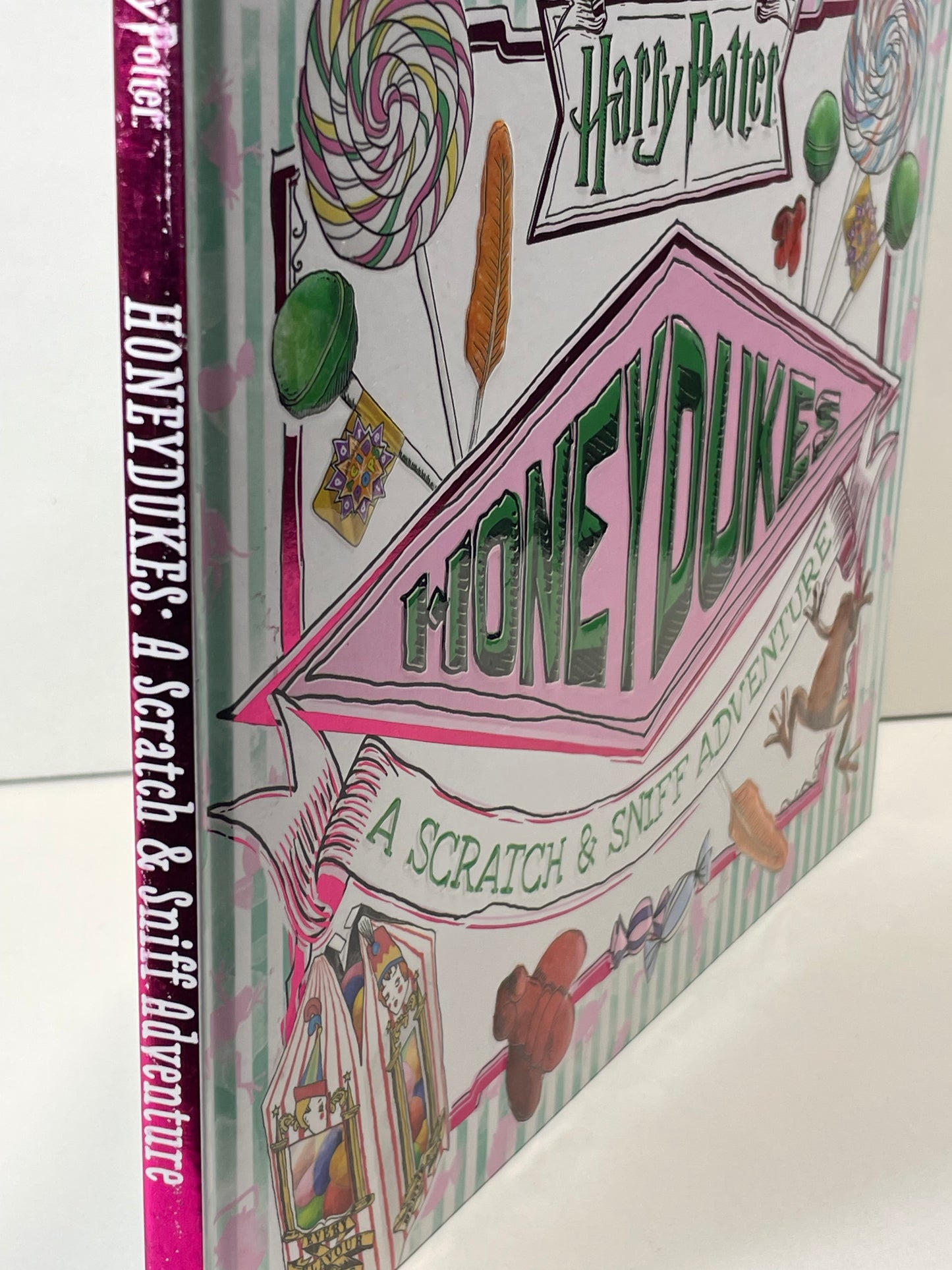 Harry Potter Honey Dukes A Scratch & Sniff Adventure