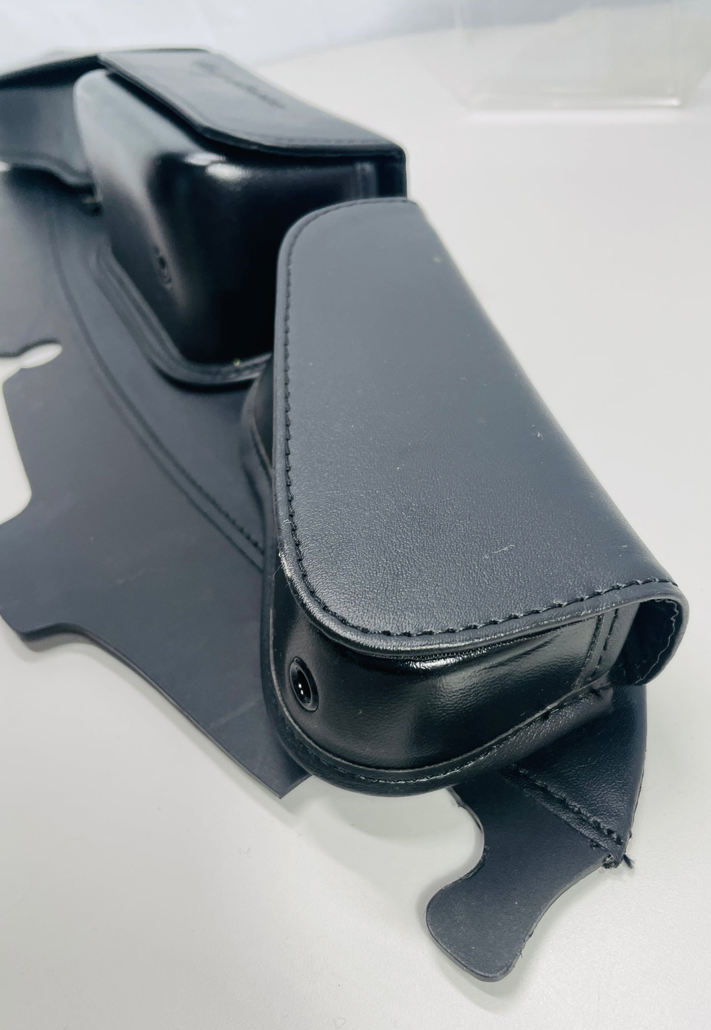 Harley Davidson 3 Pocket Batwing Fairing Pouch LT wear Black Leather