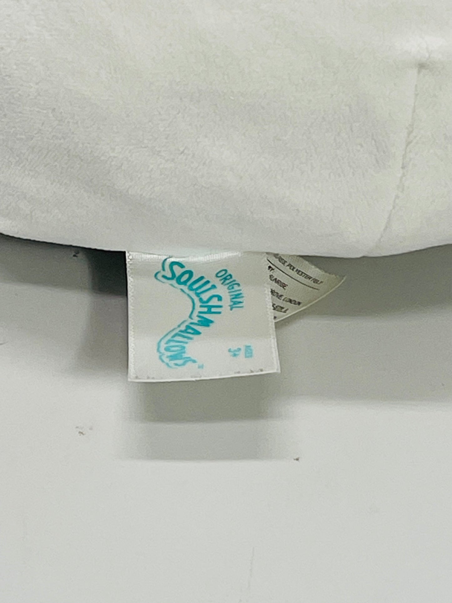 Squishmallows 8" Magela White Crab w/ Tie Dye Belly LT WEAR Freshly Laundered