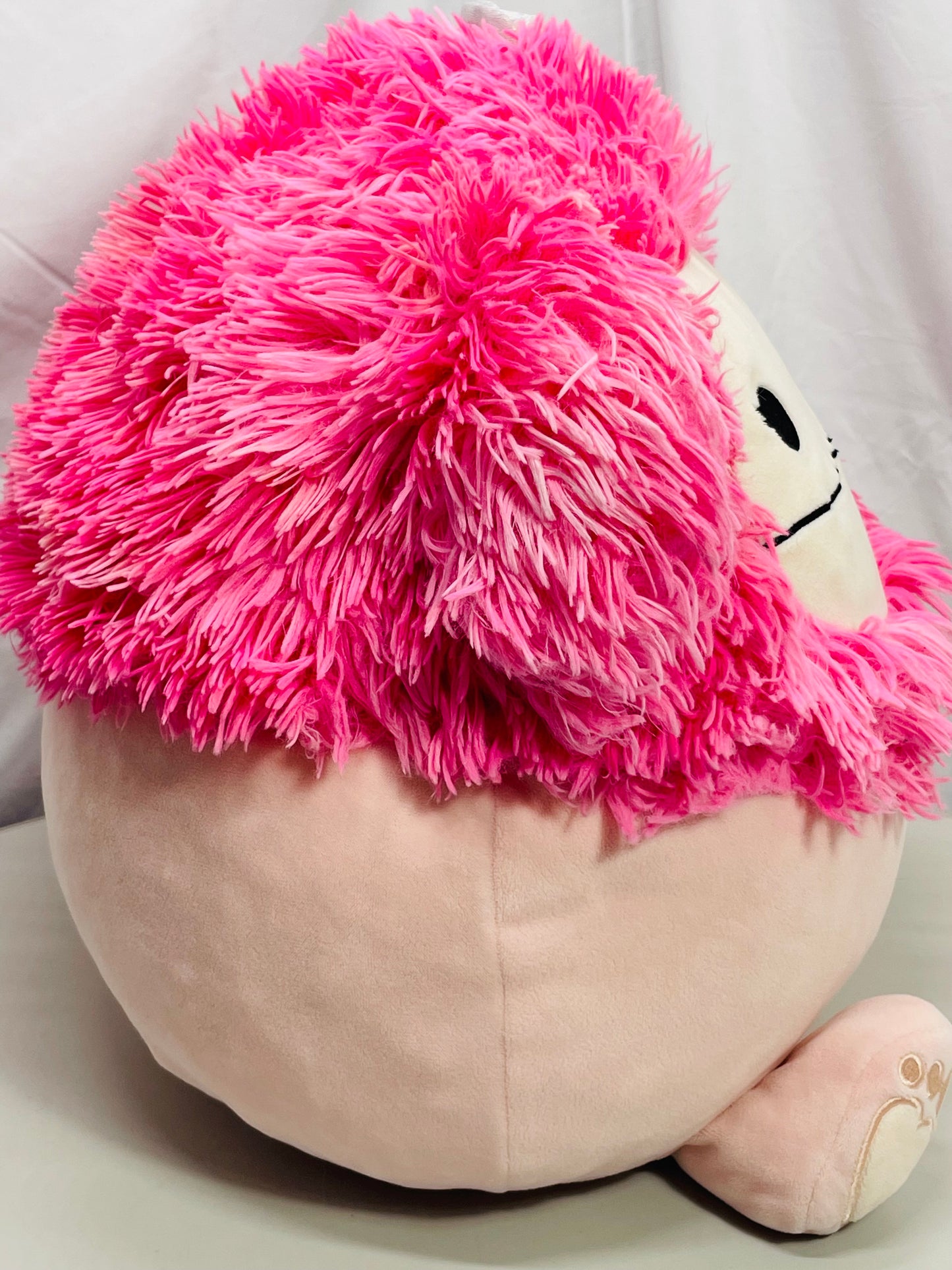 Squishmallows 14" Caparinne Pink Bigfoot LT WEAR Freshly Laundered