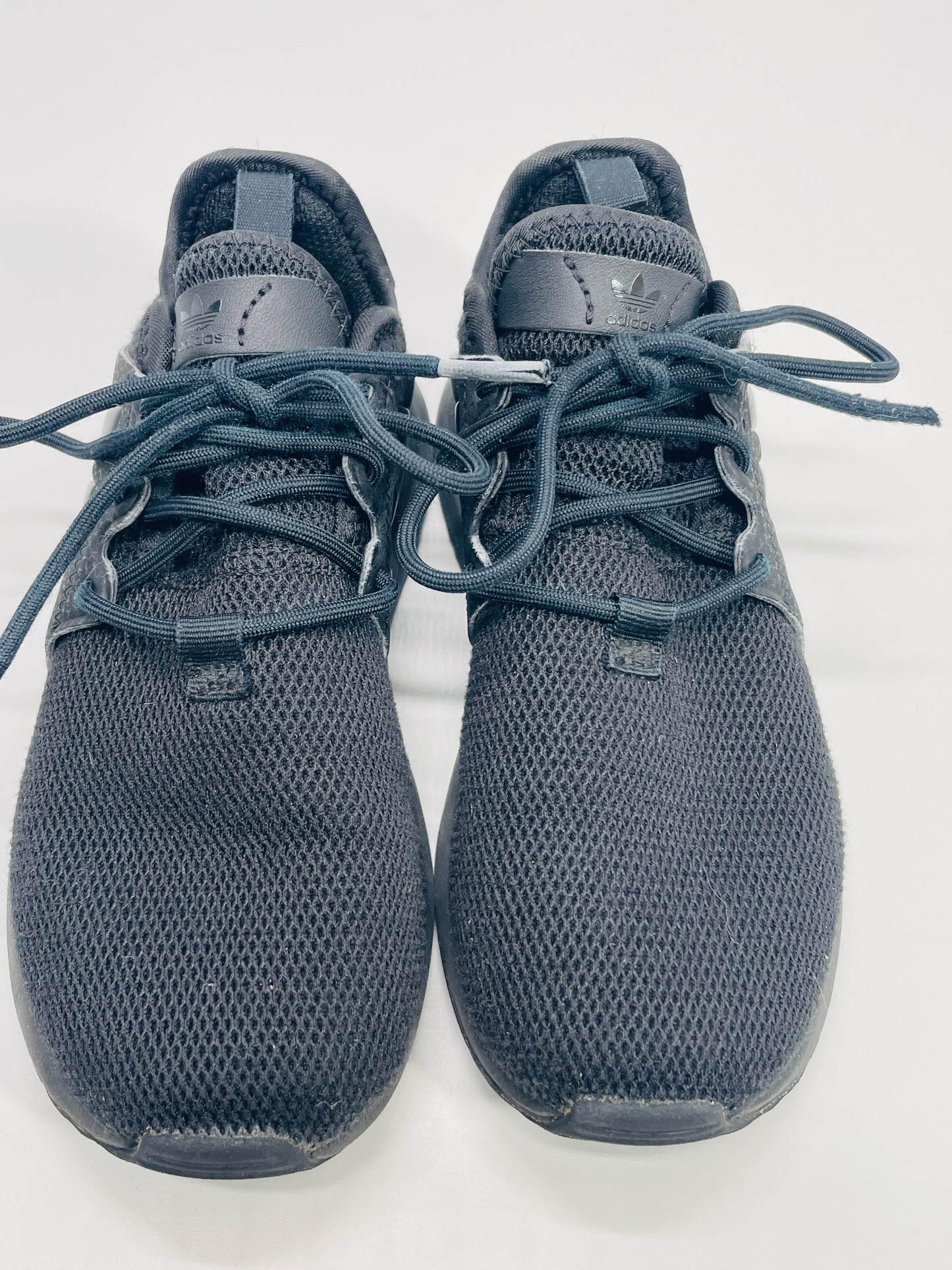 Adidas Sneaker All Black Blackout Mesh Run Shoe Unisex Boys Girls 13K