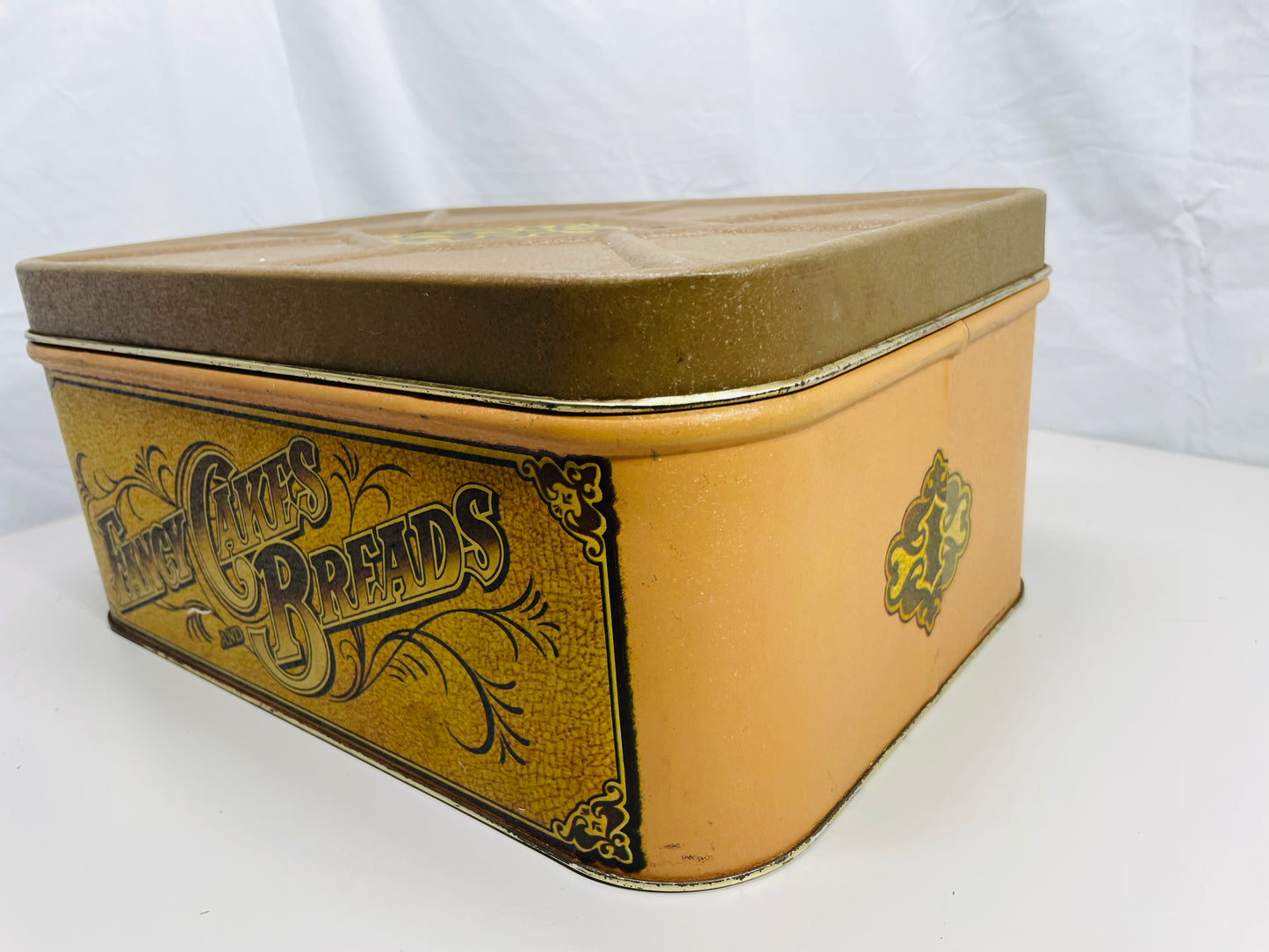 VINTAGE Tin Box FANCY CAKES and BREADS Large Tin Brown Typical Age Rusting