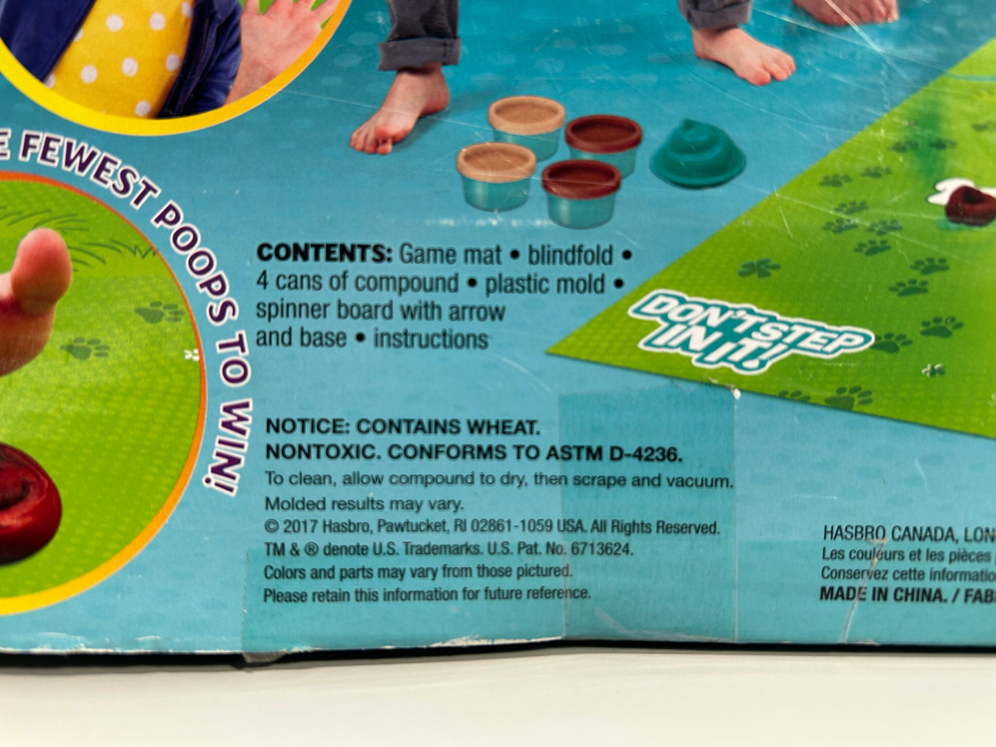 2017 Don't Step In It! Family Game COMPLETE DAMAGED BOX