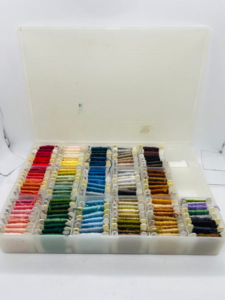 Lot of 100+ Multicolor Thread Bobs w/ Case