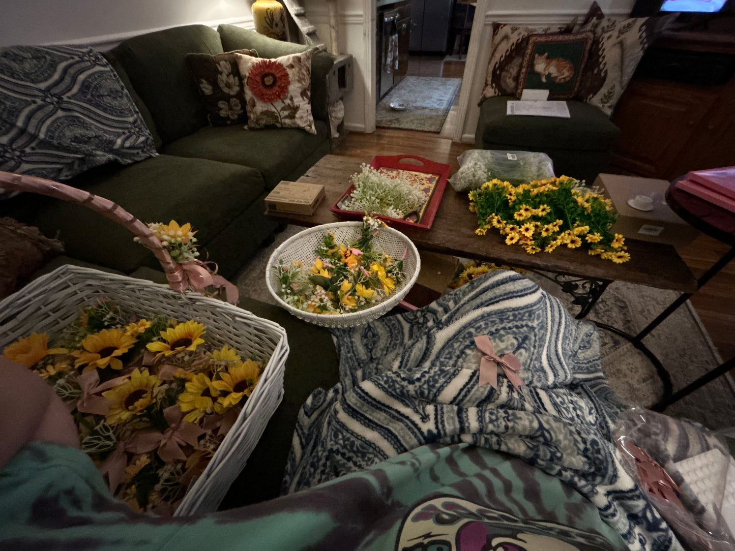 HANDMADE Sunflower Wedding Boutonniere set 113 Ready to Wear with Basket