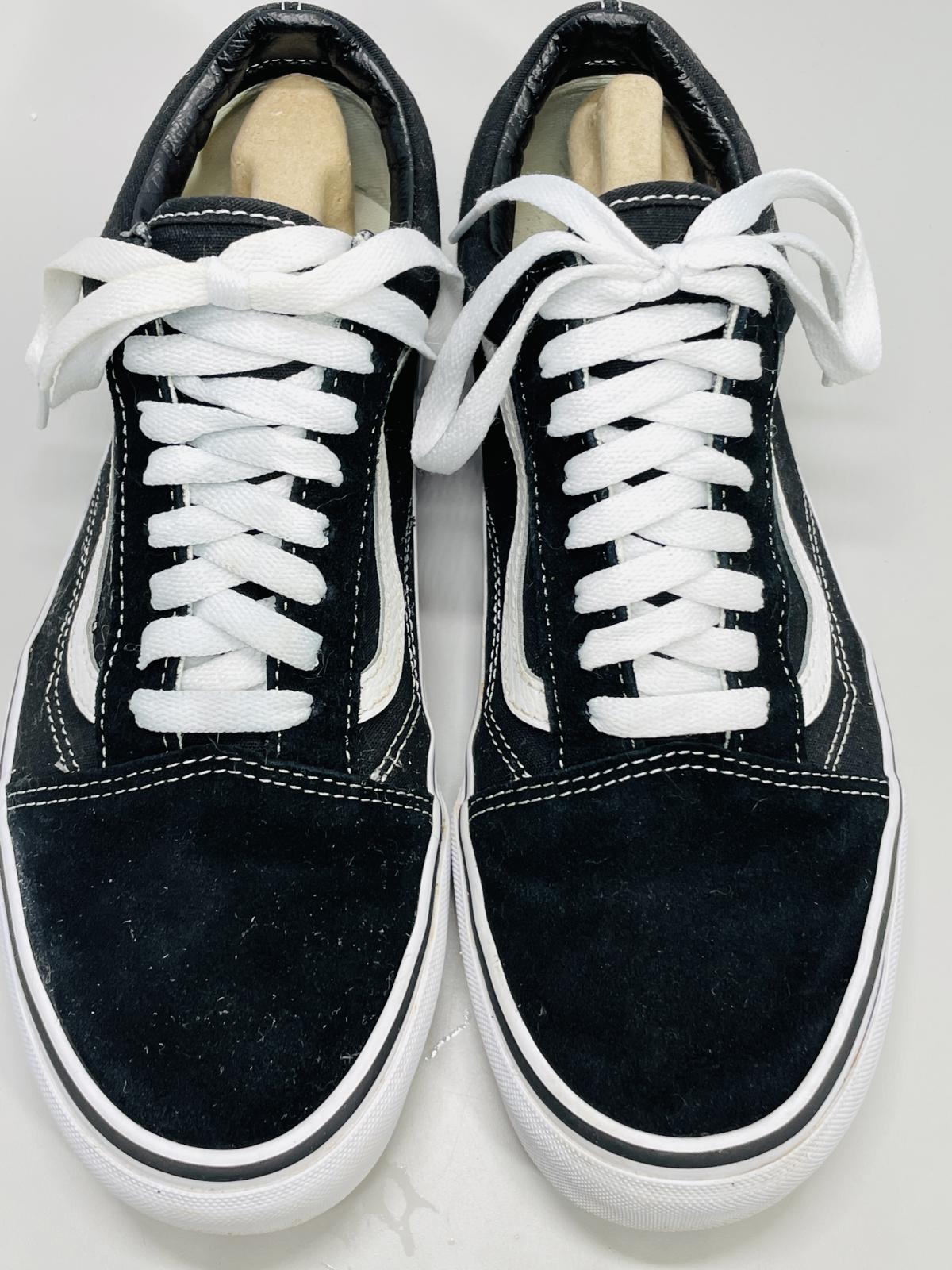 Vans Old Skool Black / White Shoes UNISEX Mens 9, Wmns 10.5