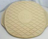 The Pampered Chef Pizza Stone LT WEAR 15"