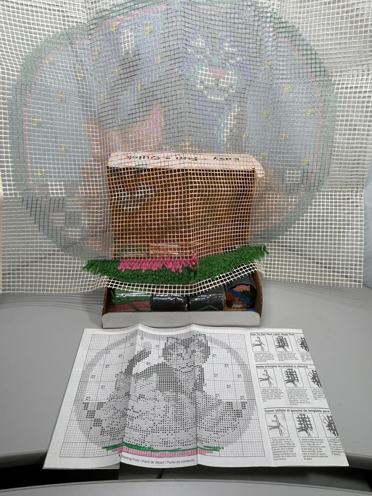 2009 Caron R703 Latch Hook Kit Cuddly Kitties Small Rug PARTIALLY STARTED 20x27