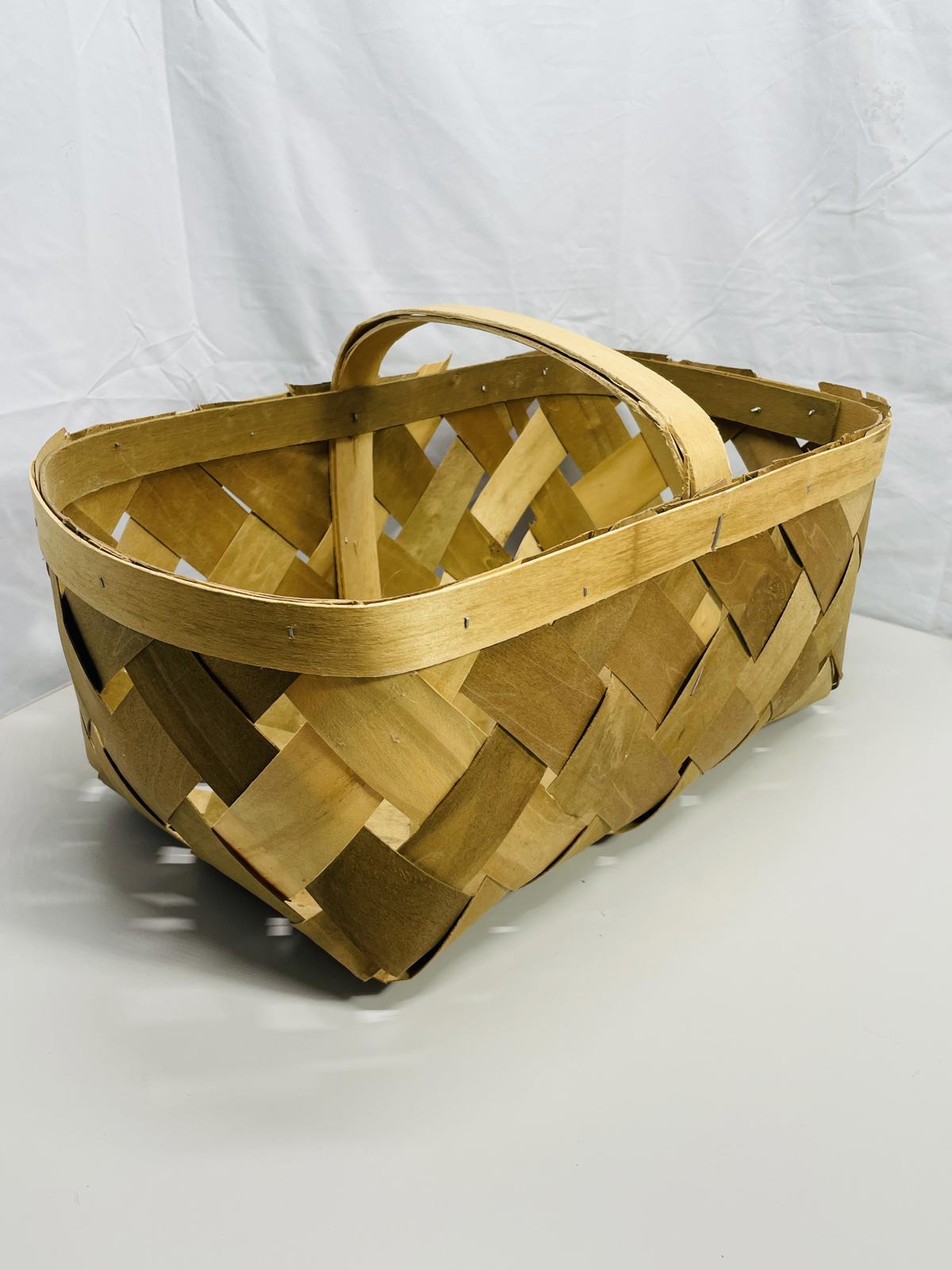 Vintage Slat Basket Lt Wear with Handle 18"